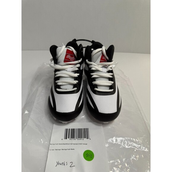 .9038 Rawlings Youths Cleats, Black/White-US 2 Youths - Picture 2 of 5